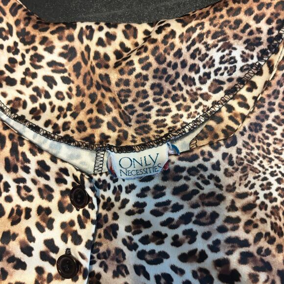 Only Necessities Women’s Leopard Print Housecoat House Dress NO SIZE TAG - Picture 4 of 4